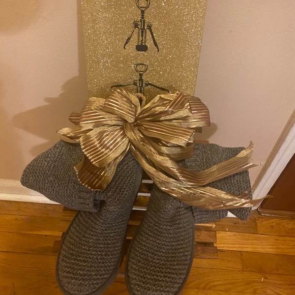 Classic knit ugg boots - Picture 3 of 3